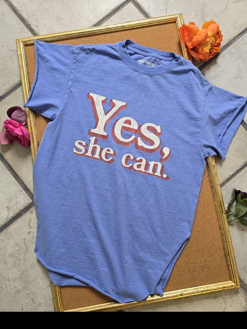 Yes, She Can Graphic Tee - Peeby Forevee